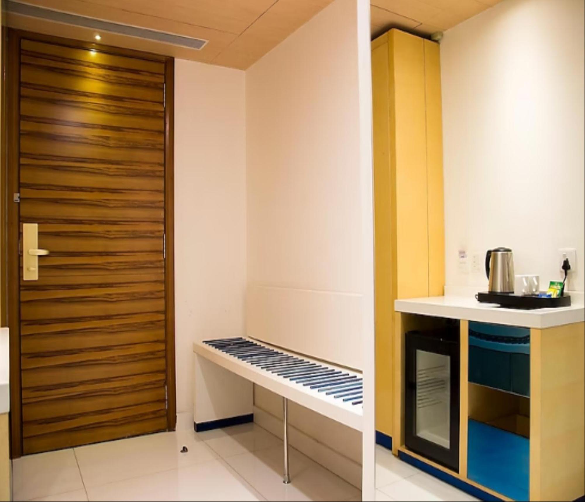 Barsana Boutique Hotel - Pure Vegetarian Kolkata Exterior photo